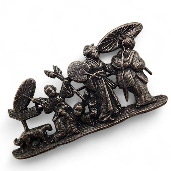 Vintage Chinoiserie Figural Brooch Family Scene “To Tonkin” Pot Metal 1940s-50s - Picture 1 of 7